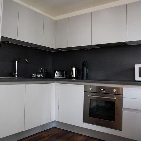 Onpoint Apartments - Spacious 2 Bedroom Apt - City Centre With Balcony Mánchester Exterior foto