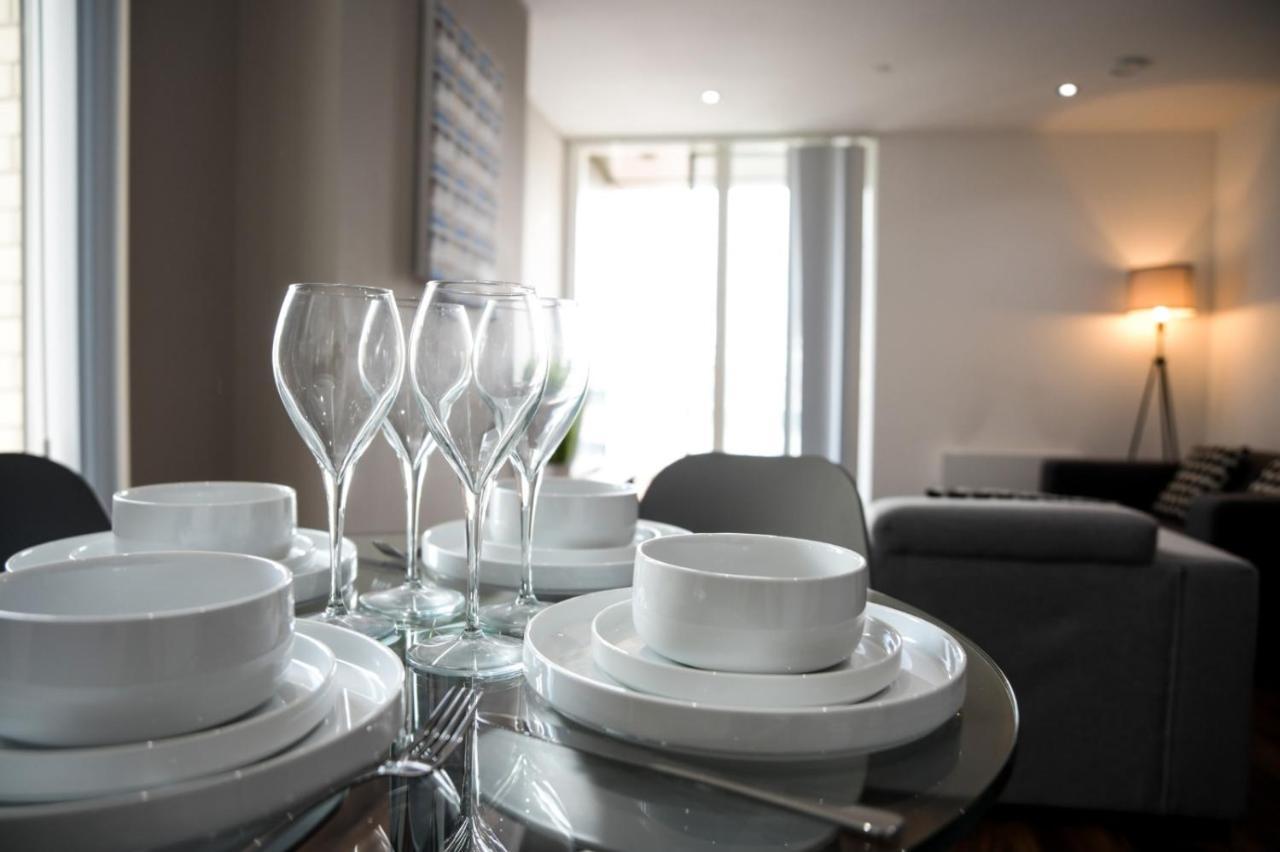 Onpoint Apartments - Spacious 2 Bedroom Apt - City Centre With Balcony Mánchester Exterior foto