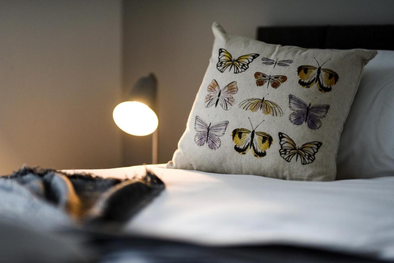 Onpoint Apartments - Spacious 2 Bedroom Apt - City Centre With Balcony Mánchester Exterior foto