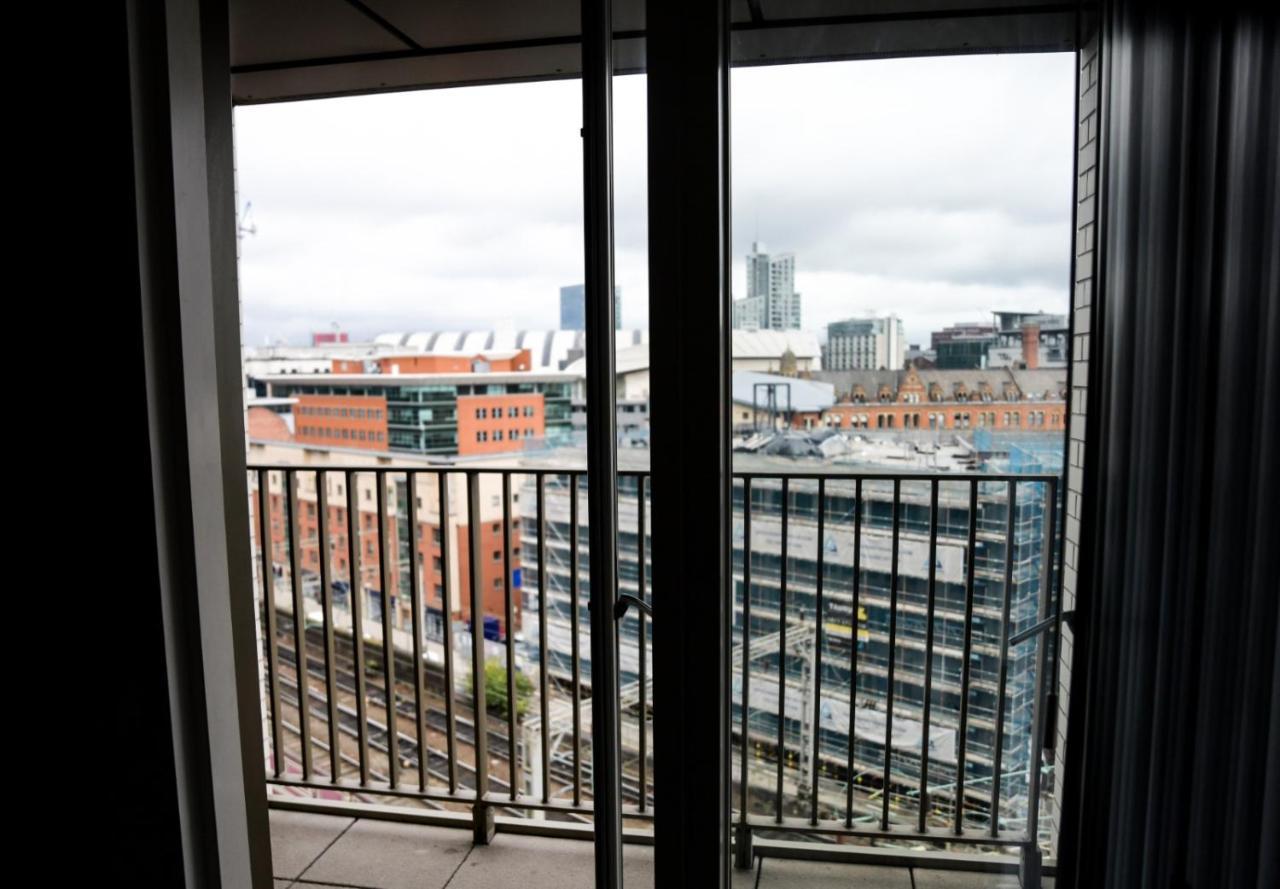 Onpoint Apartments - Spacious 2 Bedroom Apt - City Centre With Balcony Mánchester Exterior foto