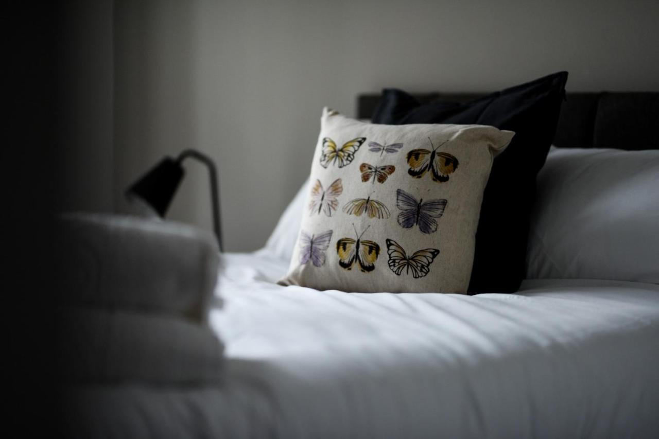 Onpoint Apartments - Spacious 2 Bedroom Apt - City Centre With Balcony Mánchester Exterior foto