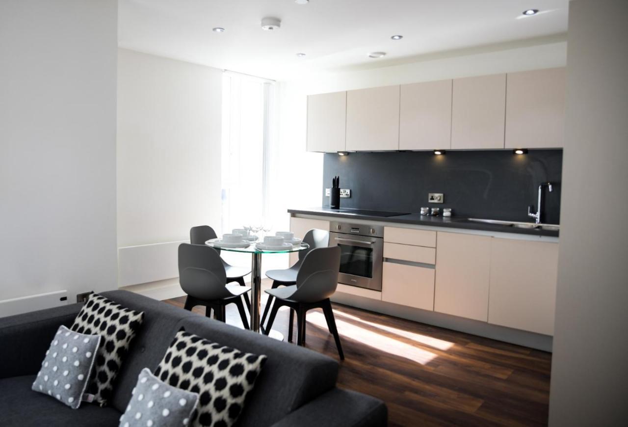 Onpoint Apartments - Spacious 2 Bedroom Apt - City Centre With Balcony Mánchester Exterior foto